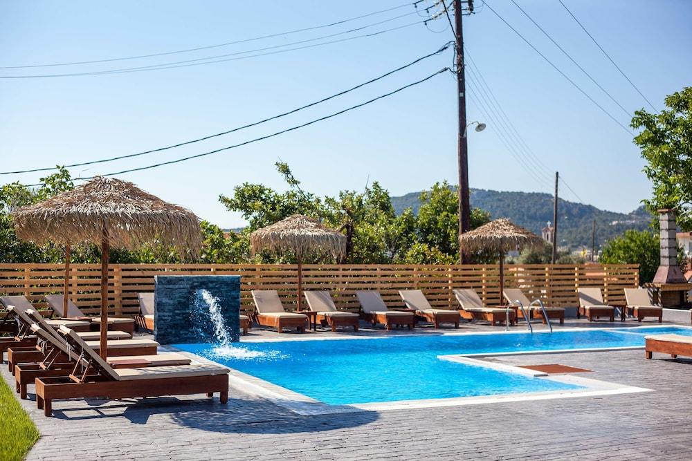 Essential Summer (Adults Only) فاليراكي المظهر الخارجي الصورة